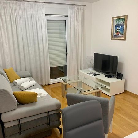 Apartment Pearl-Free Parking Makarska Zewnętrze zdjęcie